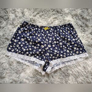 *Like New* Laura Ashley Women's Large Blue Daisy Sleep Shorts